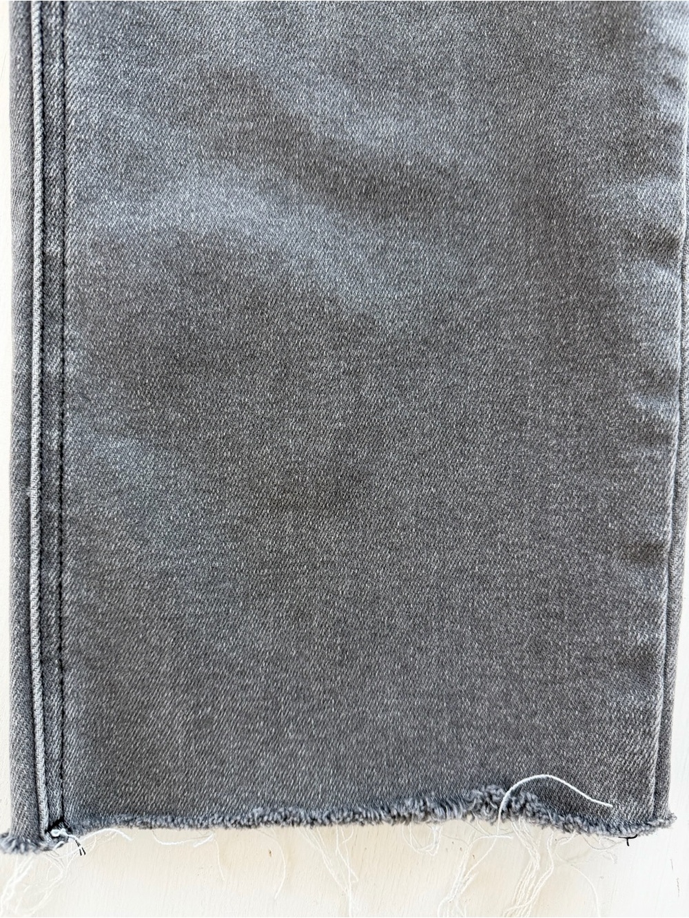 KUT from the kloth Elizabeth fab ab ankle jeans size 8 - Picture 4 of 8